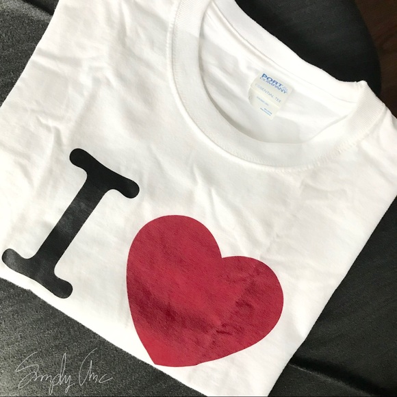 LAST 1  - I ❤️ NY T-shirt 💯 cotton NWOT - Picture 2 of 4